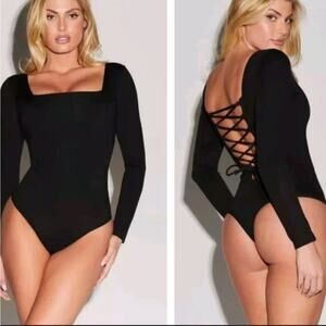NWOT TA3 squarely long sleeve bodysuit sz M black